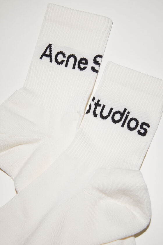 (image for) Cute Ribbed logo socks